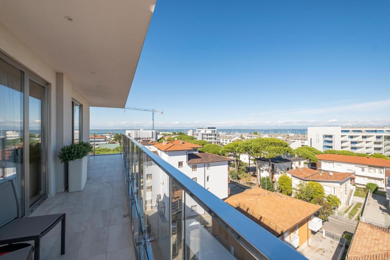 Hotel Mare Lignano Sabbiadoro Bagian luar foto
